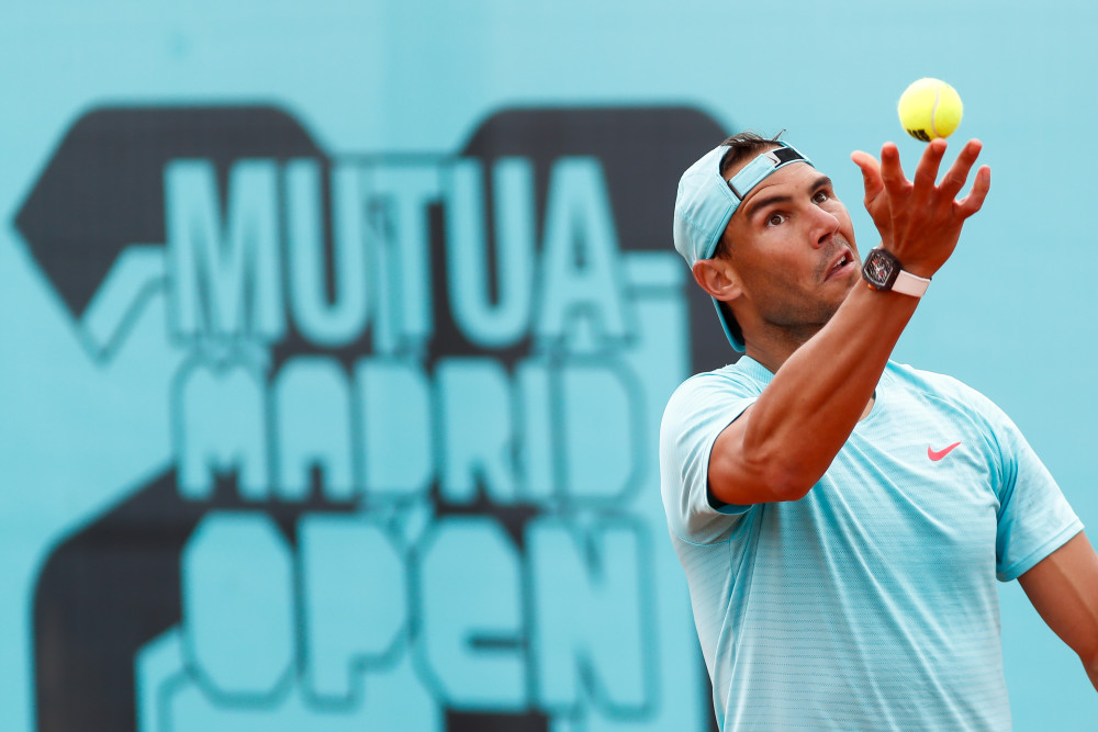 纳达尔在MAD比赛中大胜，突破纪录引发热议！